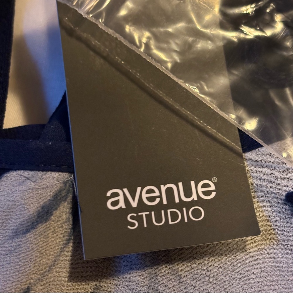 Avenue Studio NWT Sleeveless Bronwyn Floral Print Navy Maxi Dress Size 30/32 - Picture 7 of 9